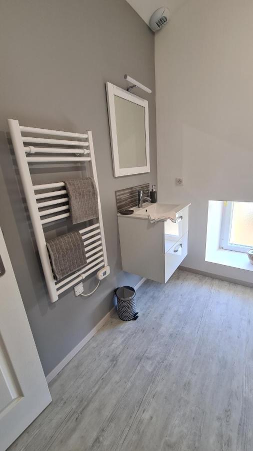 Apartmán La Grange De Karine Et Philippe La Clisse Exteriér fotografie